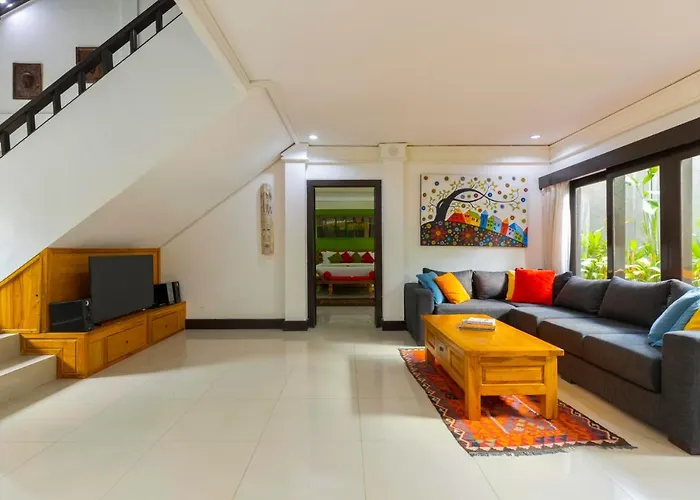 Kibbi Villa *