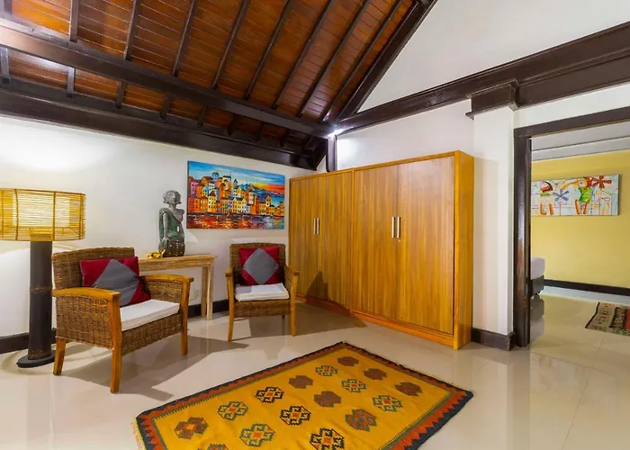 Kibbi Villa *